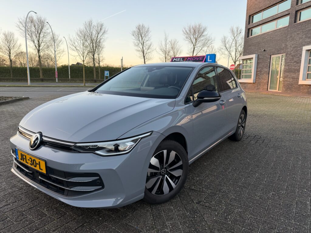 Auto rijschool mel2move Zwolle